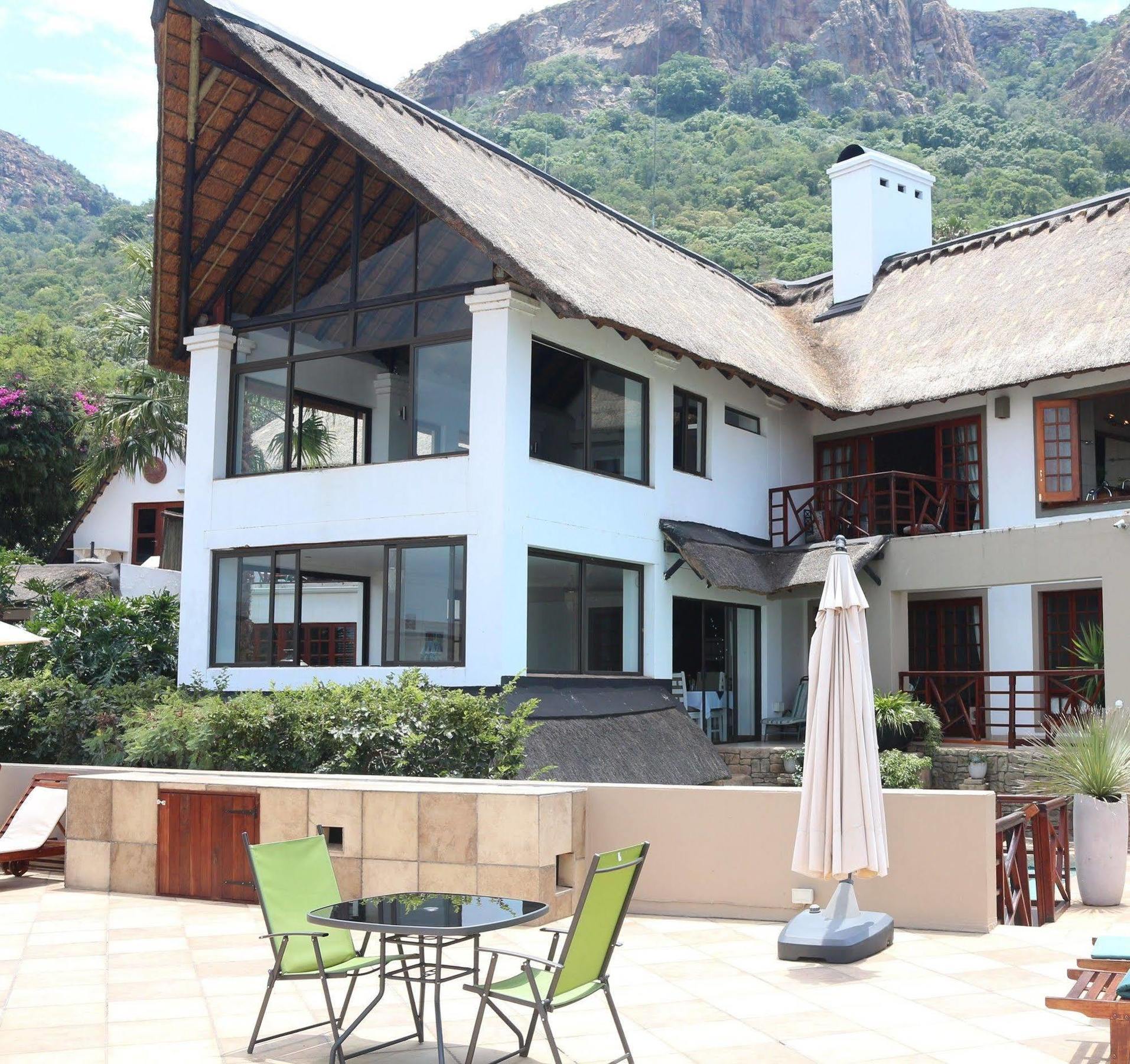 Galagos Lodge Хартбееспоорт Екстериор снимка