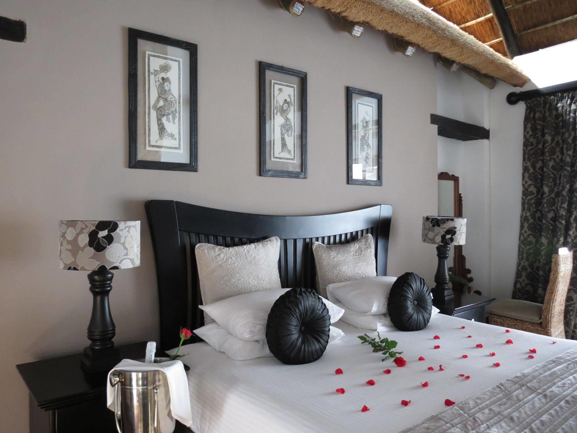 Galagos Lodge Хартбееспоорт Екстериор снимка